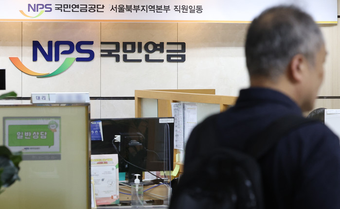 기초연금 사각지대, 175만 노인 놓...