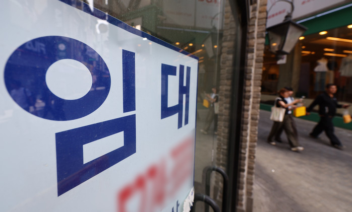 전국 상가 공실률 급등, 소상공인 위...